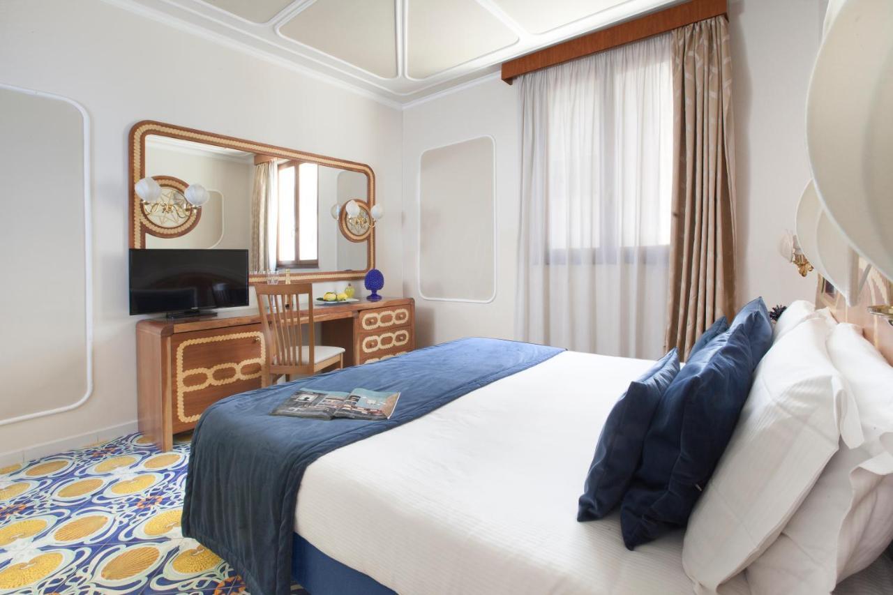 Alimuri Bay Resort メタ エクステリア 写真
