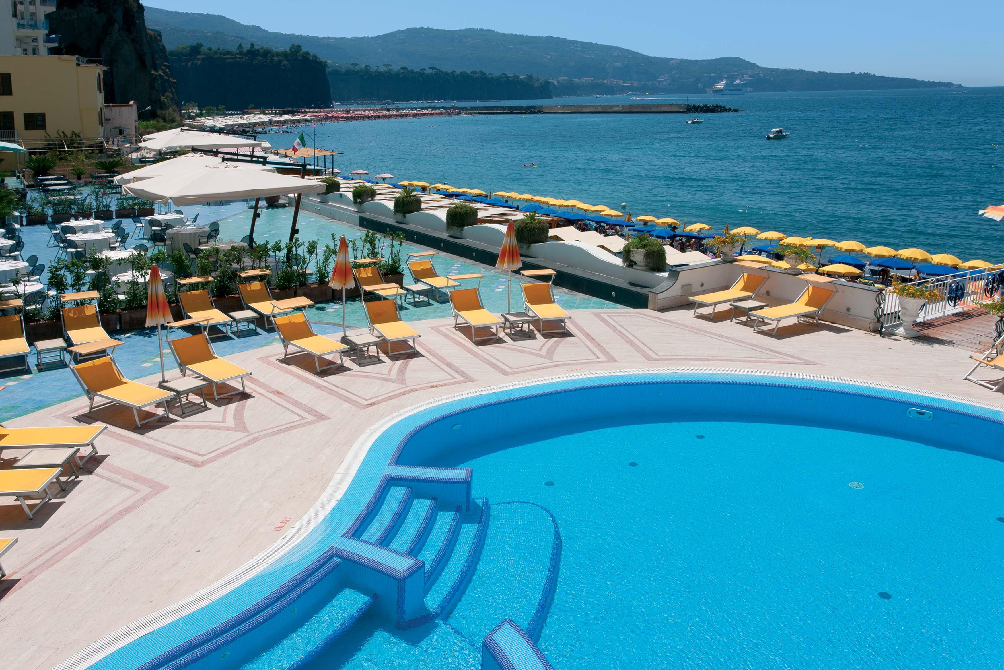 Alimuri Bay Resort メタ エクステリア 写真