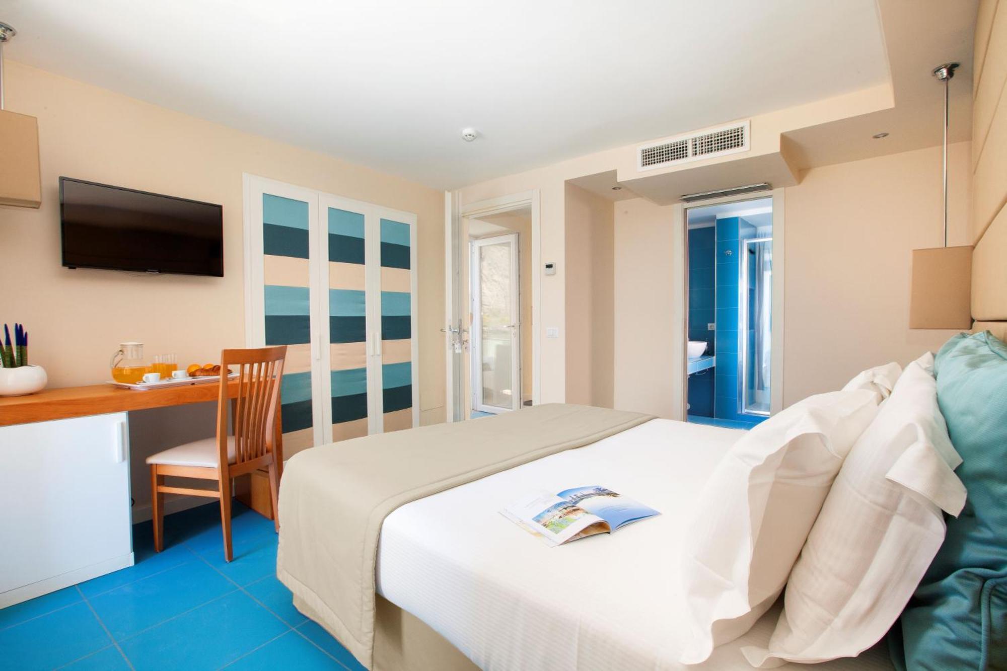 Alimuri Bay Resort メタ エクステリア 写真